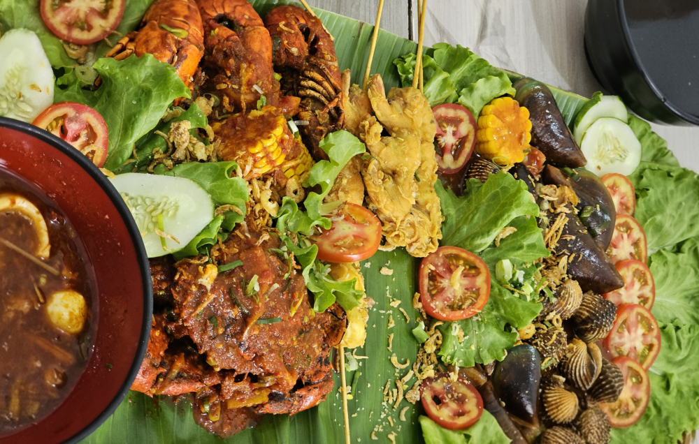 Tungkal Seafood: Magnet Kuliner Laut Segar di Jantung Kota Jambi
